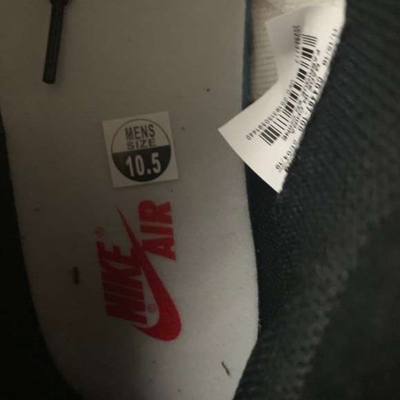 Travis Scott 1’s - Picture 5 of 7